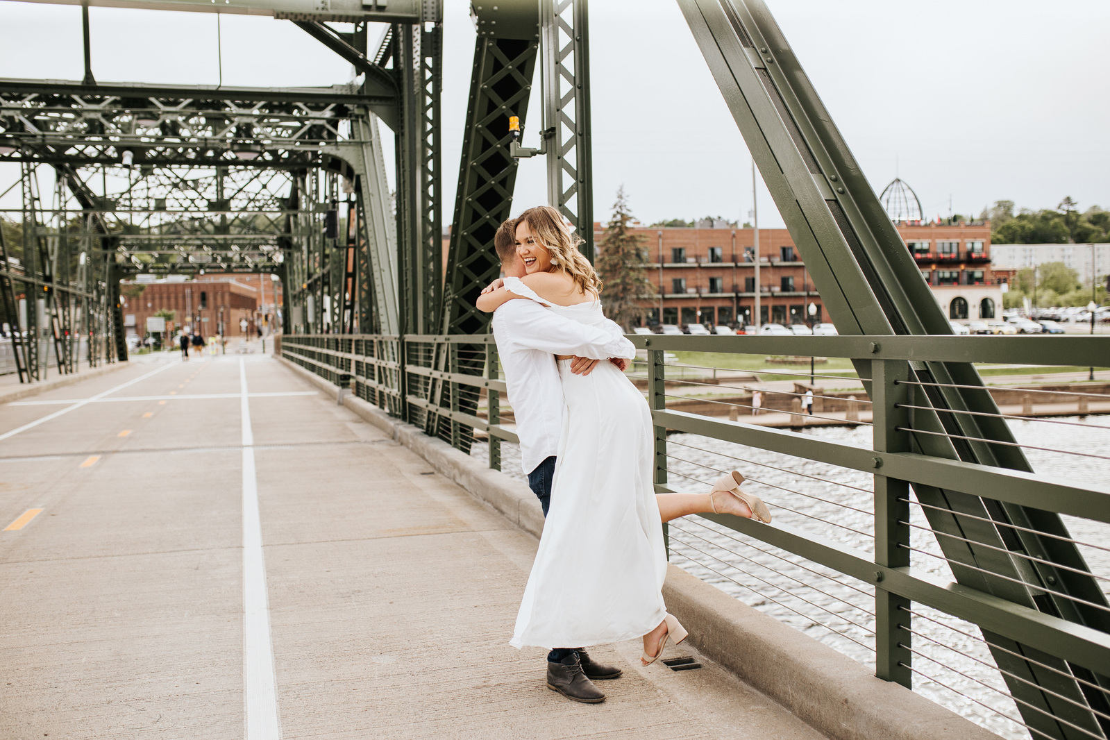 Engagement photos in Stillwater, Minnesota. Couples photos taken at the Lift Bridge.