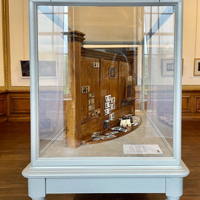 Image by Spencer Rowell

Installation as part of the exhibition 'Squaring the Circle: Neo-Pictorialism in the 21st Century'