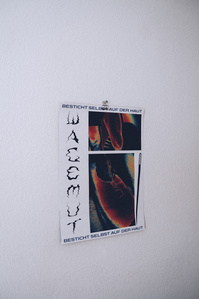 ​Wagemut Poster an Wand