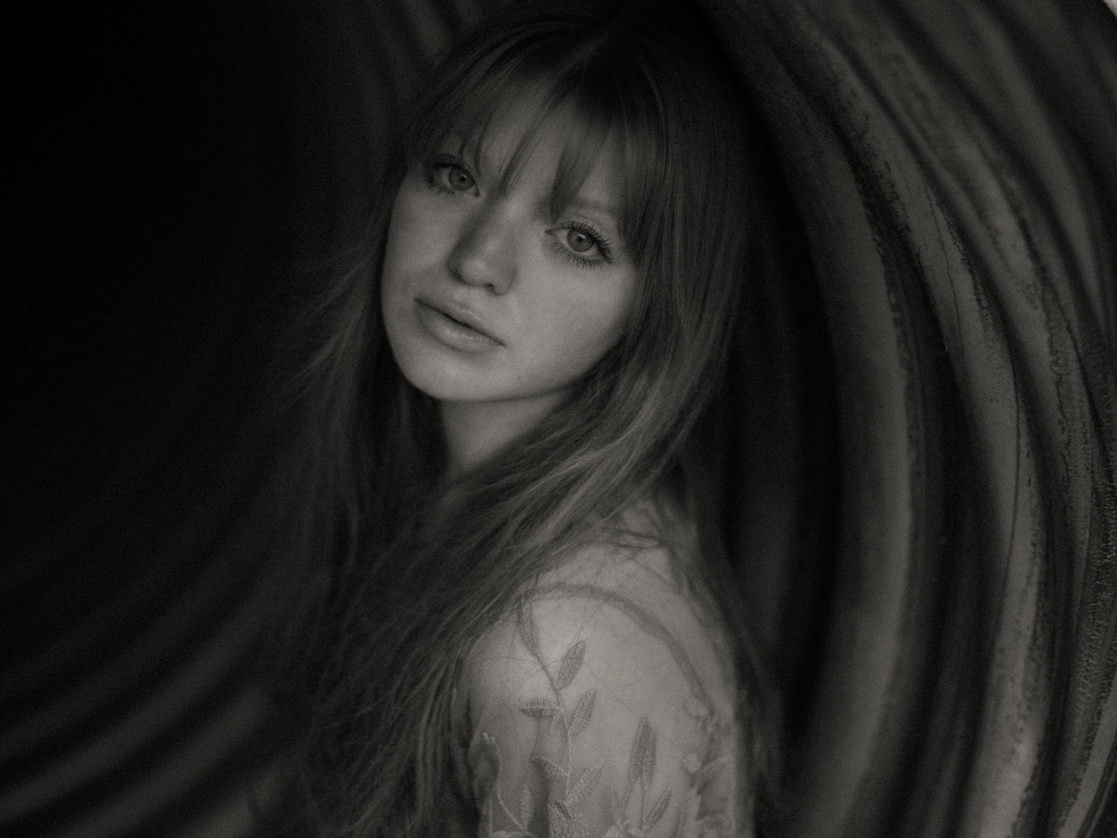 Fredy Riger pricing - The Portrait Provocateur