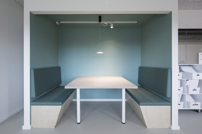 NNE PHARMAPLAN
BREDEVEJ 2
VIRUM
DENMARK
ASSIGNMENT FOR OVER BYEN ARKITEKTER
Fotograf Niels Nygaard
Photographer