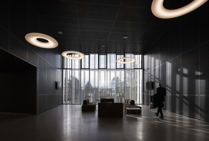 NNE PHARMAPLAN
BREDEVEJ 2
VIRUM
DENMARK
ASSIGNMENT FOR OVER BYEN ARKITEKTER
Fotograf Niels Nygaard
Photographer