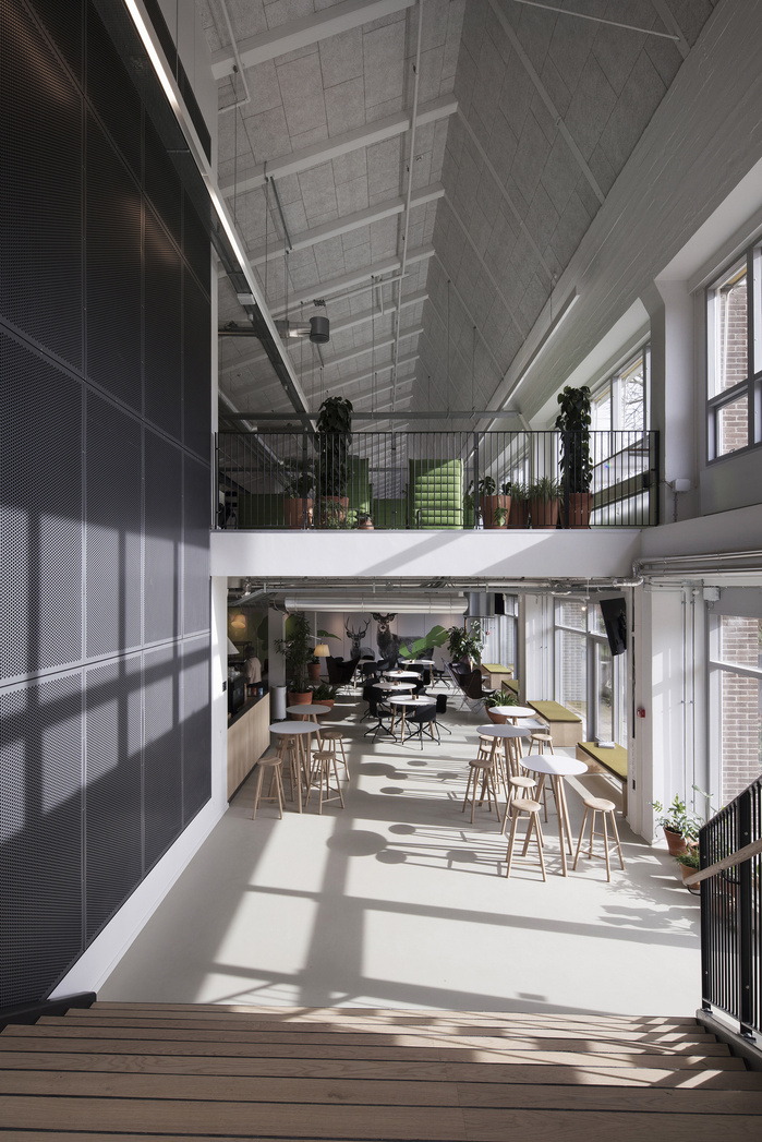 NNE PHARMAPLAN
BREDEVEJ 2
VIRUM
DENMARK
ASSIGNMENT FOR OVER BYEN ARKITEKTER
Fotograf Niels Nygaard
Photographer