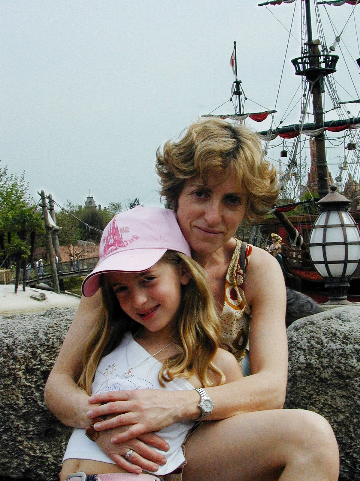 During a trip to Disneyland, Paris, Yves has snapped a photo of me with Molly when she was about 8 years old. 