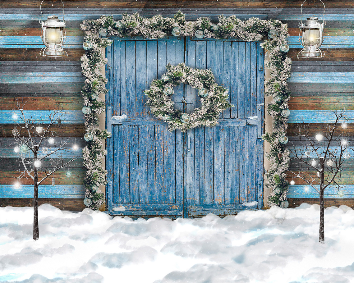 Families! Don't Miss Out on Our Limited Winter Wonderland Portrait Sessions. Portraits taken in my studio and then composited onto one of my snowy outdoor Xmas images for your greetings cards! Christmas Mini-Sessions, 30th November 2024.