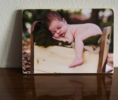 Beautiful Newborn photography by Helen Putsman, maternity, newborn and family photographer, this photo is printed on Photoblocks. They are light and water resistant and of archival quality.