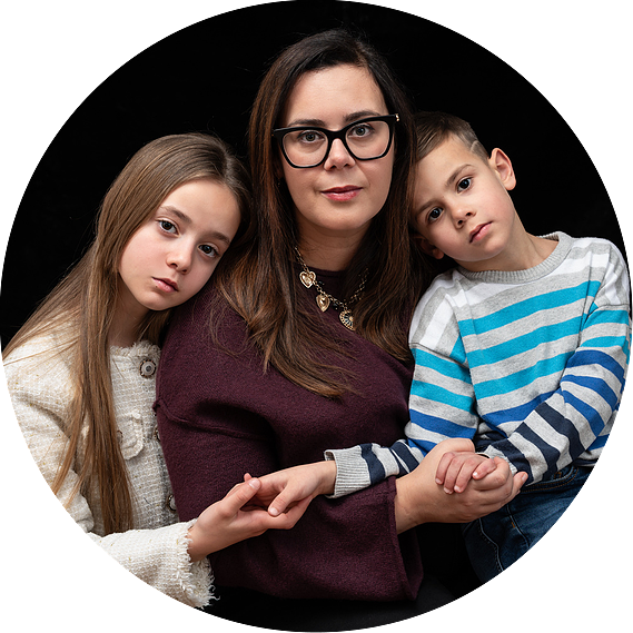 Joyful mother and child photoshoot — every session celebrates the connections that make your family uniquely yours. Mother's Day Family photography 
Family photographer Chêne-Bougeries
Motherhood and Pregnancy Portrait Day Geneva 
