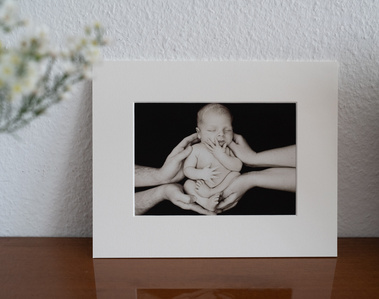 Matted Fine-art prints, offered by Helen Putsman, Newborn photographer, Geneva