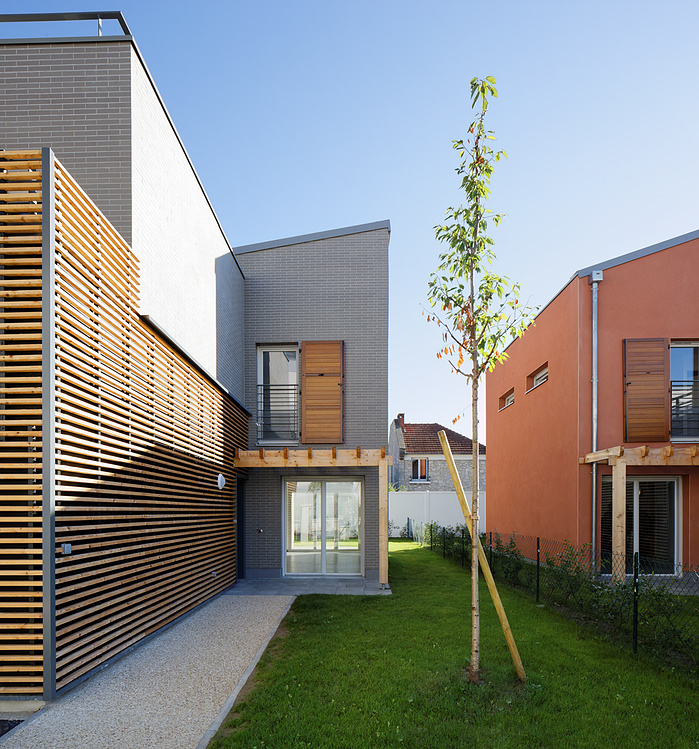 Reportage photo de logements "Central Park", avenue du Maréchal Foch, à Conflans St Honorine : Commande Altarea Cogedim, Maîtrise d'ouvrage : Sodearif / Poly Cités, Maître d'oeuvre : BDVA Architectes.