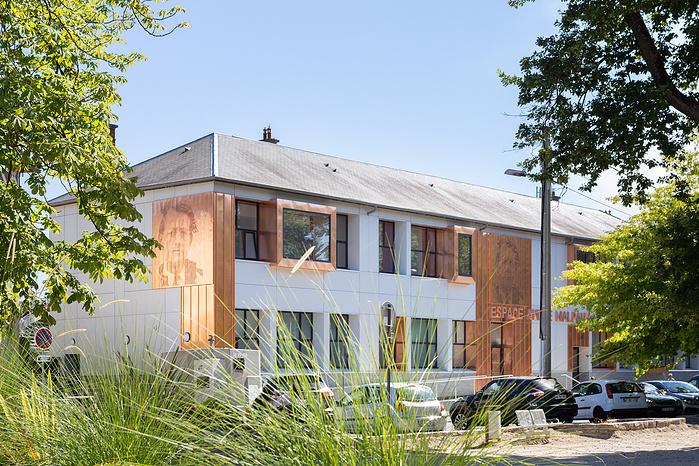 Rénovation de l'espace Malraux, Sainte Geneviève-des-Bois par l'Agence ALU Architectes