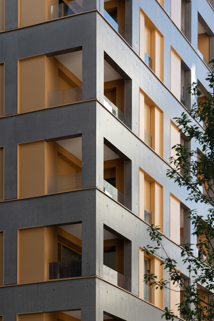 Reportage photo du Parc d'Affaires (Hotellerie, Tertiaire, Résidentiel) réalisé par Carta Reichen et Robert Associés à Asnières, Bureaux, Hotel, logements.
Architectes : Carta - Reichen et Robert Associés, mandataire, PietriArchitectes, associés. Maitris