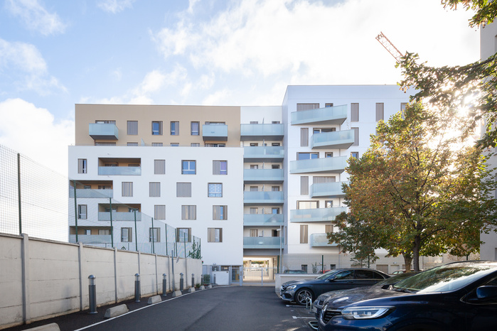 Logements Champigny sur Marne, Naaja Architectes, Cogedim
MAITRISE D'OUVRAGE
COGEDIM - INTERPROMOTION / FRANCE HABITATION
Résidence intergénérationnelle de 136 logements Co-conception avec l’agence COBE