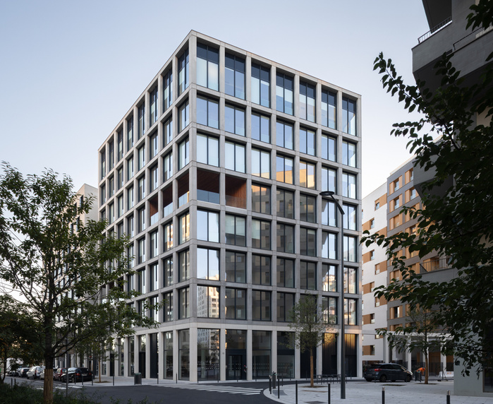 Reportage photo du Parc d'Affaires (Hotellerie, Tertiaire, Résidentiel) réalisé par Carta Reichen et Robert Associés à Asnières, Bureaux, Hotel, logements.
Architectes : Carta - Reichen et Robert Associés, mandataire, PietriArchitectes, associés. Maitris