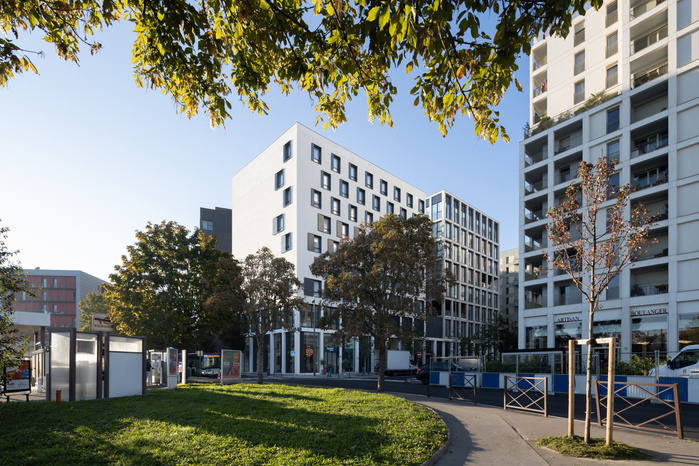 Reportage photo du Parc d'Affaires (Hotellerie, Tertiaire, Résidentiel) réalisé par Carta Reichen et Robert Associés à Asnières, Bureaux, Hotel, logements.
Architectes : Carta - Reichen et Robert Associés, mandataire, PietriArchitectes, associés. Maitris