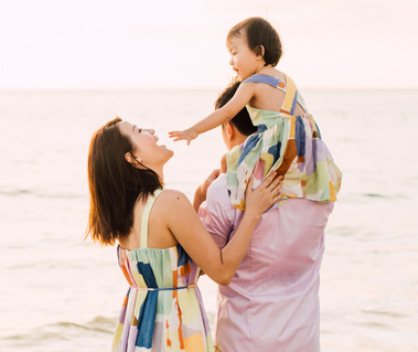 Family photo shooting on the beach at  Phuket with Phuket photographer, Phuket professional photographer service - Khaolak photographer-Krabi photographer - Koh Yao photographer - Samui photographer