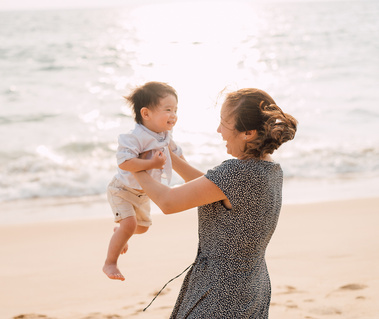 Family photo shooting on the beach at  Phuket with Phuket photographer, Phuket professional photographer service - Khaolak photographer-Krabi photographer - Koh Yao photographer - Samui photographer