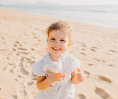 Family photo shooting on the beach at  Phuket with Phuket photographer, Phuket professional photographer service - Khaolak photographer-Krabi photographer - Koh Yao photographer - Samui photographer
