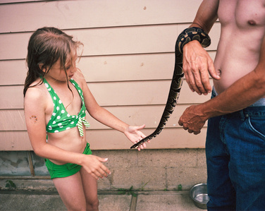 amy powell
amy powell photography
mamiya 7
erica &amp; I
