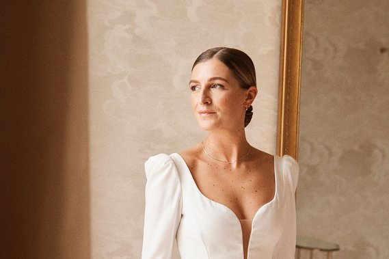 Brighton Wedding Makeup, Brighton Bridal Makeup, Findon Place Wedding, Sleek Wedding Hair, Sussex Wedding Hair, Sussex Wedding Makeup, Minimal Wedding Makeup, London Wedding Makeup, Modern Bridal Makeup