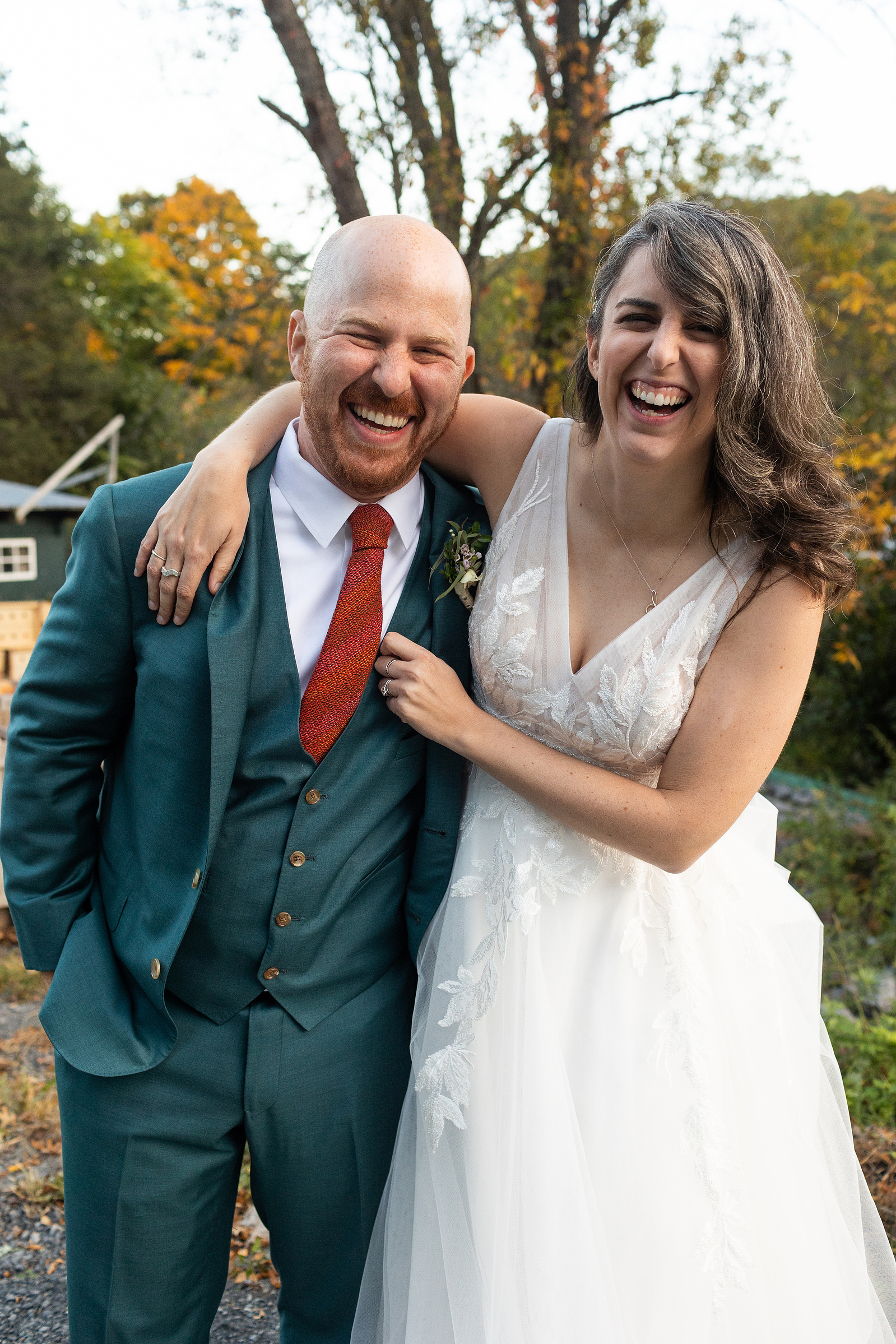 Blooming Hill Farm. Wedding photojournalism.