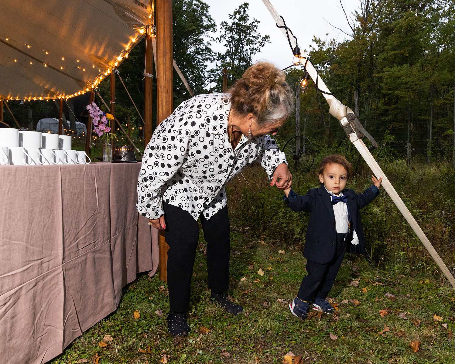 Backyard wedding in New Paltz, NY. Wedding photojournalism. Corey Torpie Photography. 