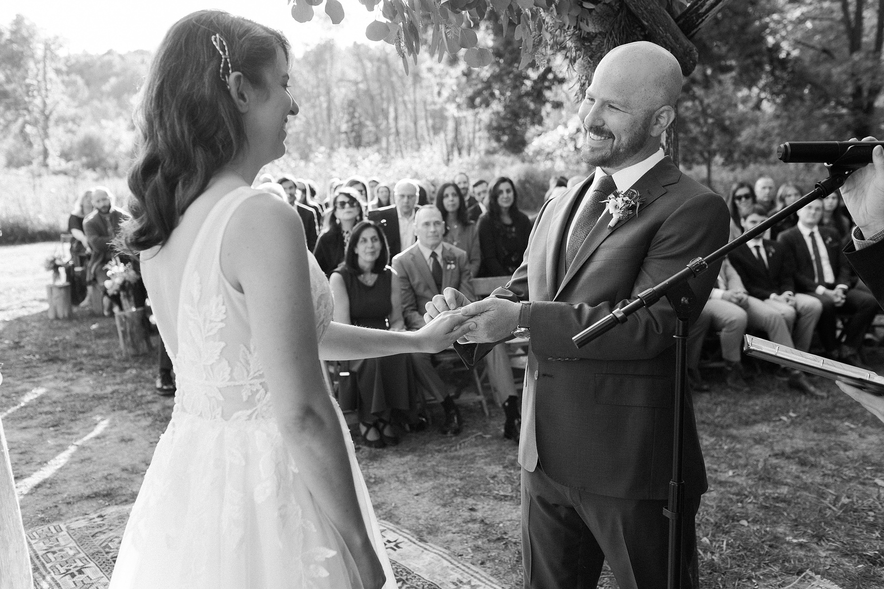 Blooming Hill Farm. Wedding photojournalism.
