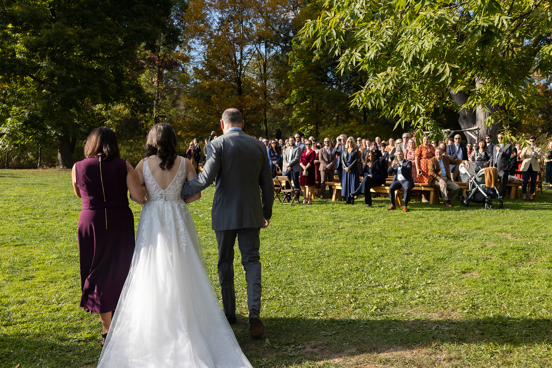 Blooming Hill Farm. Wedding photojournalism.