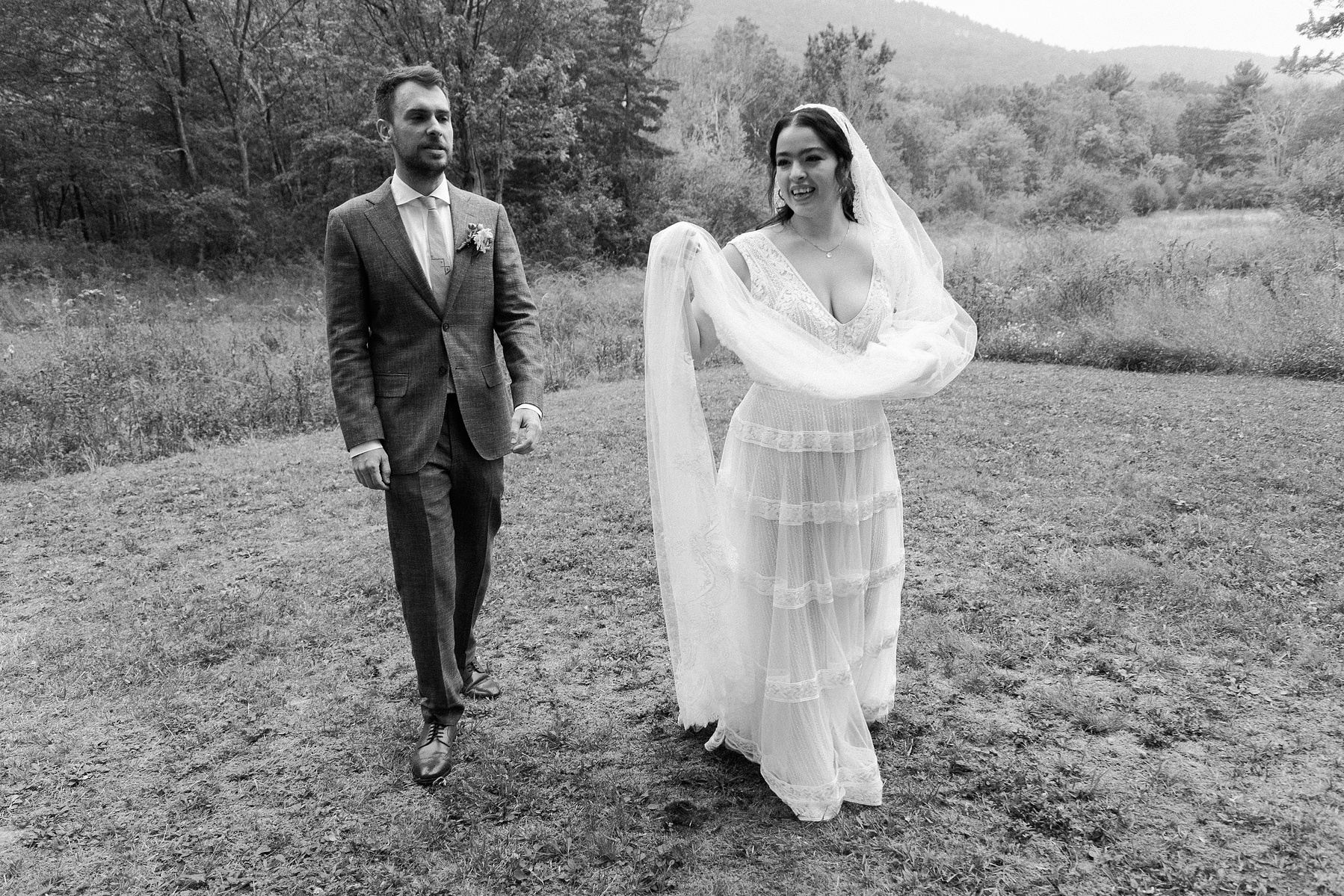 Backyard wedding in New Paltz, NY. Wedding photojournalism. Corey Torpie Photography. 