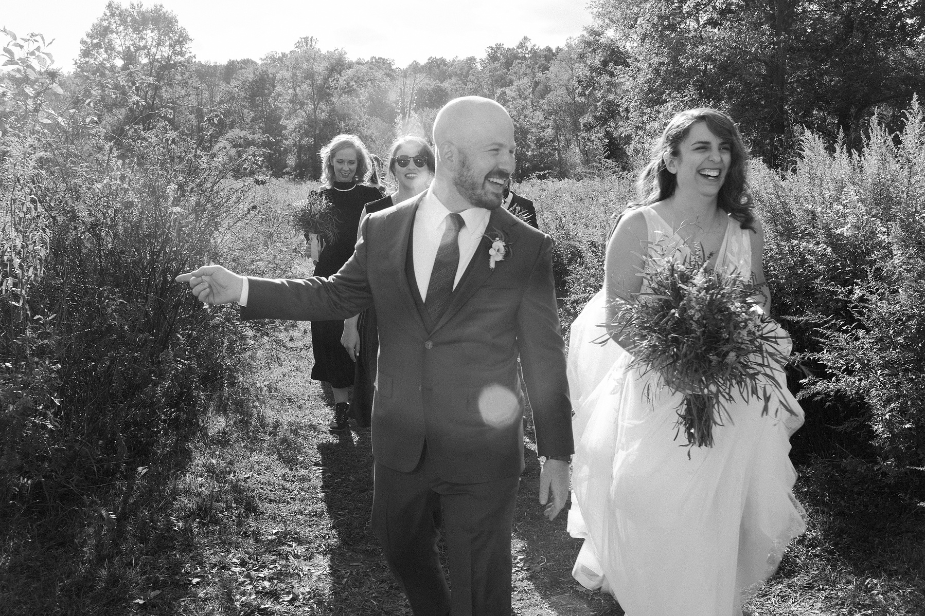 Blooming Hill Farm. Wedding photojournalism.