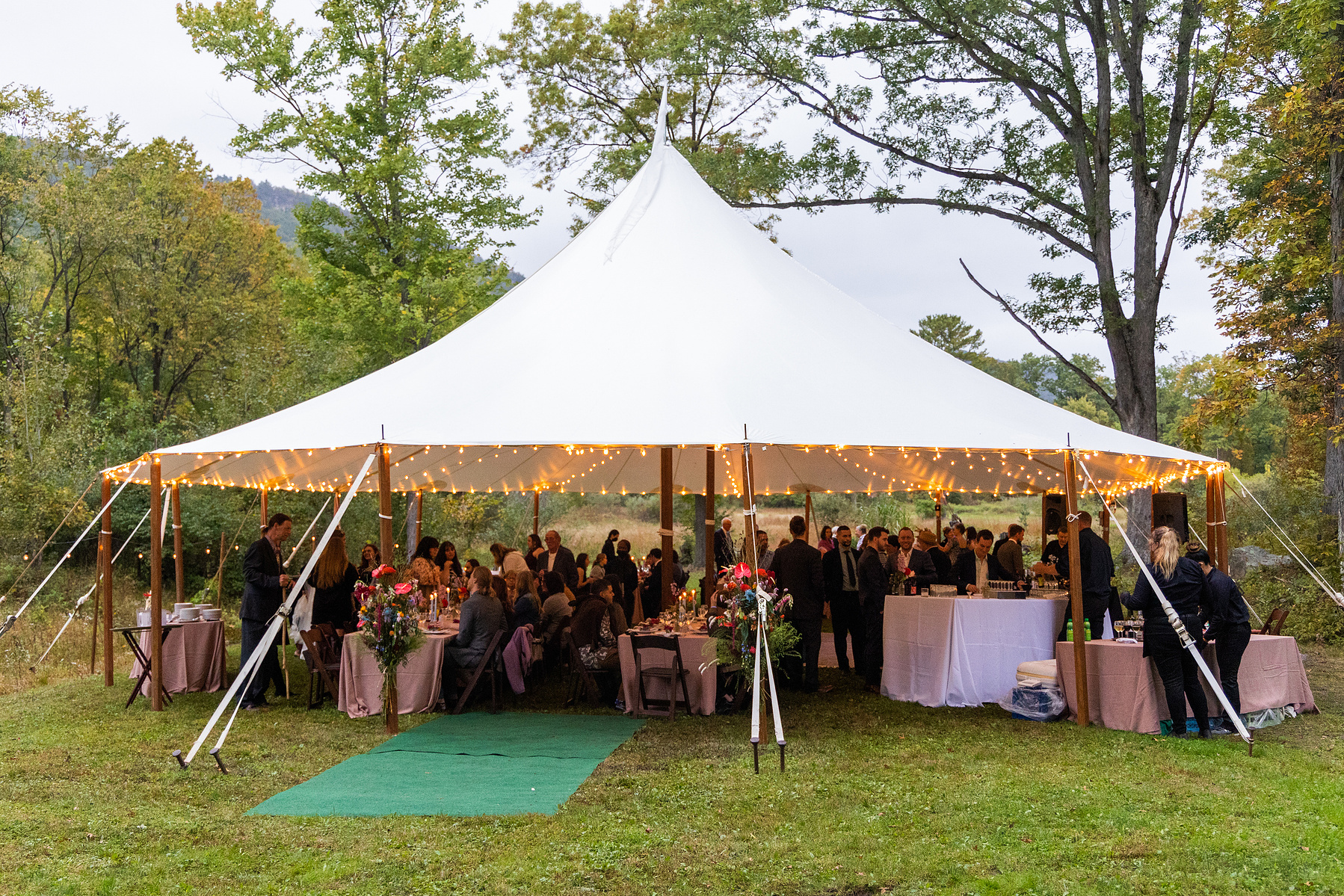 Backyard wedding in New Paltz, NY. Wedding photojournalism. Corey Torpie Photography. 