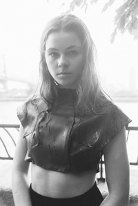 ALEXIS WALSH, ALEXIS WALSH NYC, ALEXIS WALSH FASHION, ALEXIS WALSH DESIGN, FASHION, DESIGN, SPRING/SUMMER 2015 COLLECTION, S/S 2015, VOLATILE, HANDSEWN, MESH, LEATHER, RE:QUEST MODELS, DONAVON SMALLWOOD, HANDMADE, HANDCRAFT, MINIMAL, DELICATE, CONTRAST