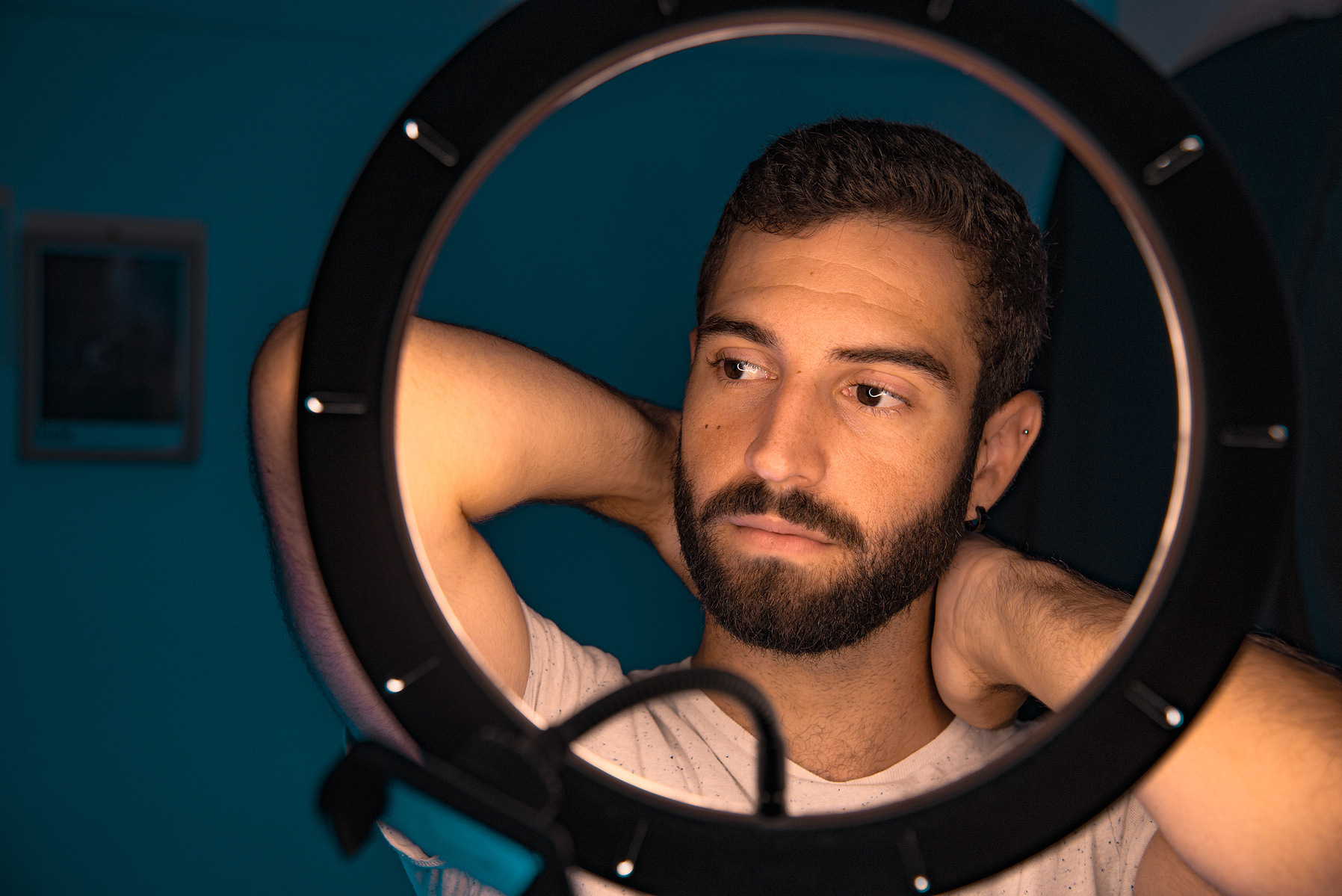 Hugo posant pour Bruno Martnez Truculent Photographie à Montpellier dans la séance photo "Night Call".