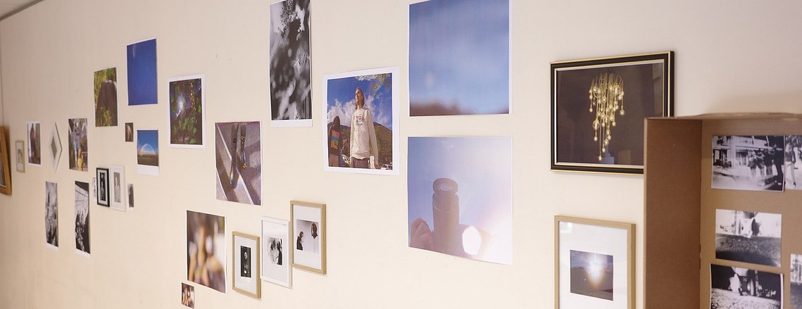 vue de l'exposition suite à un stage photo intergénérationnel dans les Pyrénées Luz Saint-Sauveur val d'Azun