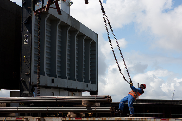 boat, cargo, coast, commerce, container, crane, dock, export, forms, harbor, high, industrial, industry, line, loading, ocean, outdoors, over, perspective, port, sea, ship, shipping, shipyard,