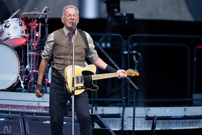Bruce Springsteen & the E Street Band live at Anfield, Liverpool. 04/06/2025