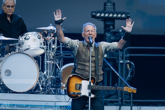 Bruce Springsteen & the E Street Band live at Anfield, Liverpool. 04/06/2025