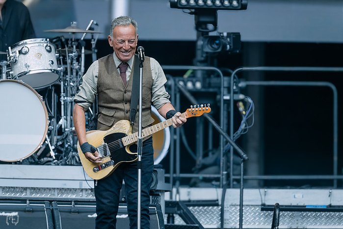 Bruce Springsteen & the E Street Band live at Anfield, Liverpool. 04/06/2025