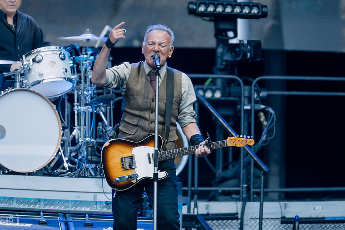 Bruce Springsteen & the E Street Band live at Anfield, Liverpool. 04/06/2025