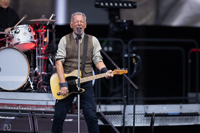 Bruce Springsteen & the E Street Band live at Anfield, Liverpool. 04/06/2025