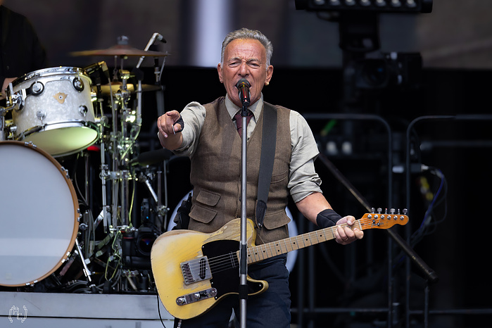 Bruce Springsteen & the E Street Band live at Anfield, Liverpool. 04/06/2025