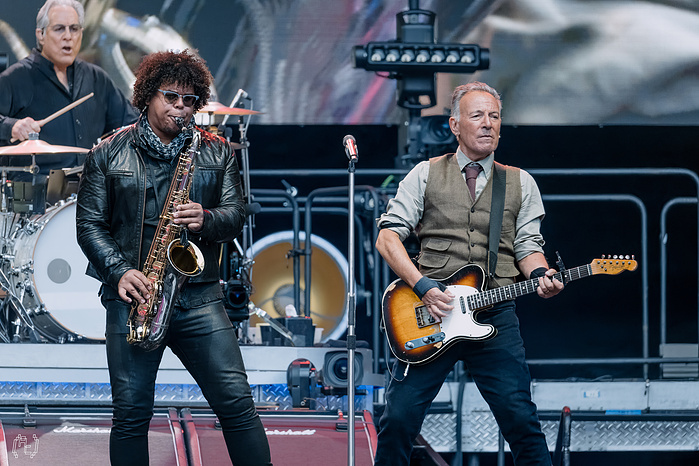 Bruce Springsteen & the E Street Band live at Anfield, Liverpool. 04/06/2025
