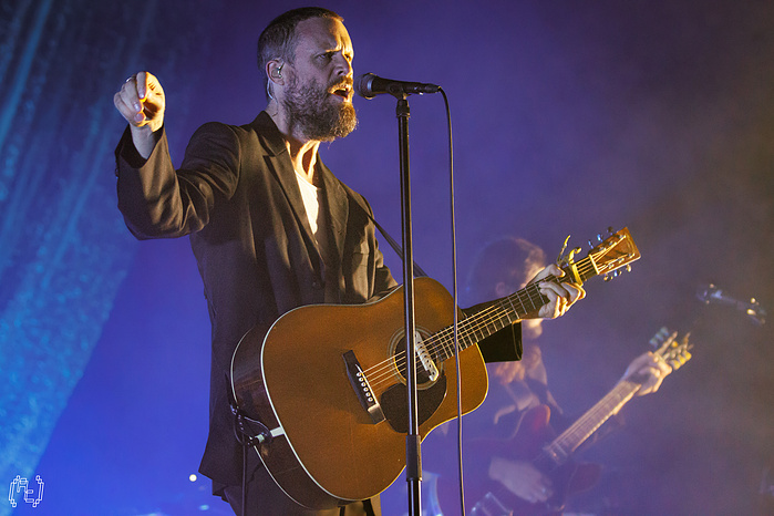 Father John Misty brings his latest album, 20th Century alive at Manchester’s o2 Apollo.