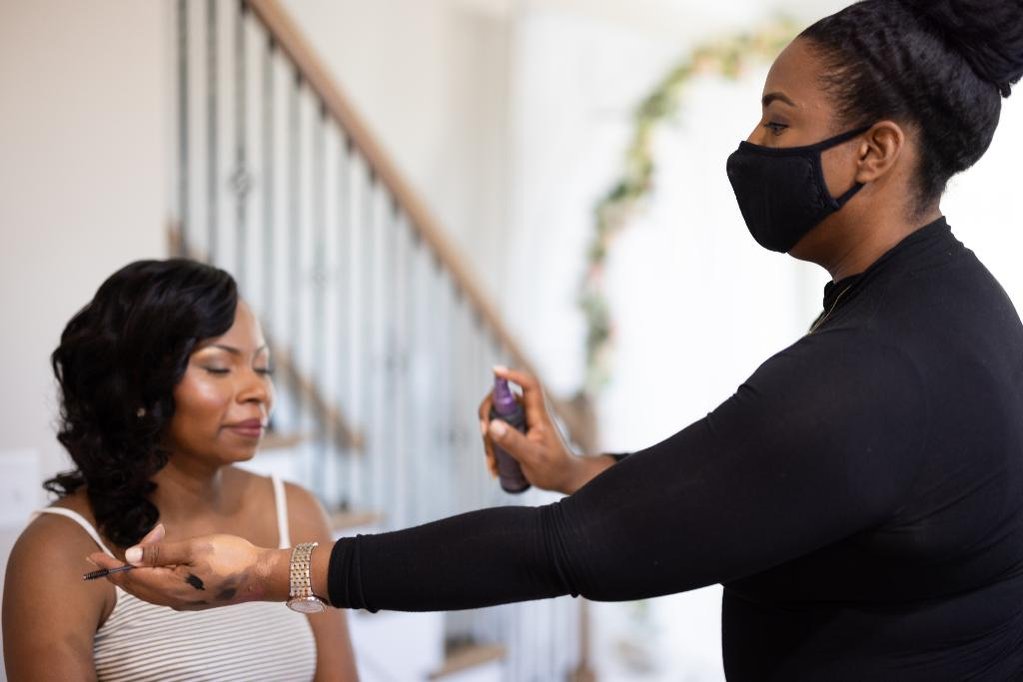 RALEIGH MAKEUP ARTIST HAIR STYLIST BEST INTERNATIONAL GLOBAL PUBLISHED FIVE STAR BRIDAL BTS BEHIND THE SCENES TRAVEL EXCLUSIVE PRIVATE PERSONAL PROFESSIONAL COMMERCIAL BUSINESS HEADSHOTS FASHION MAKEUP ARTIST 
