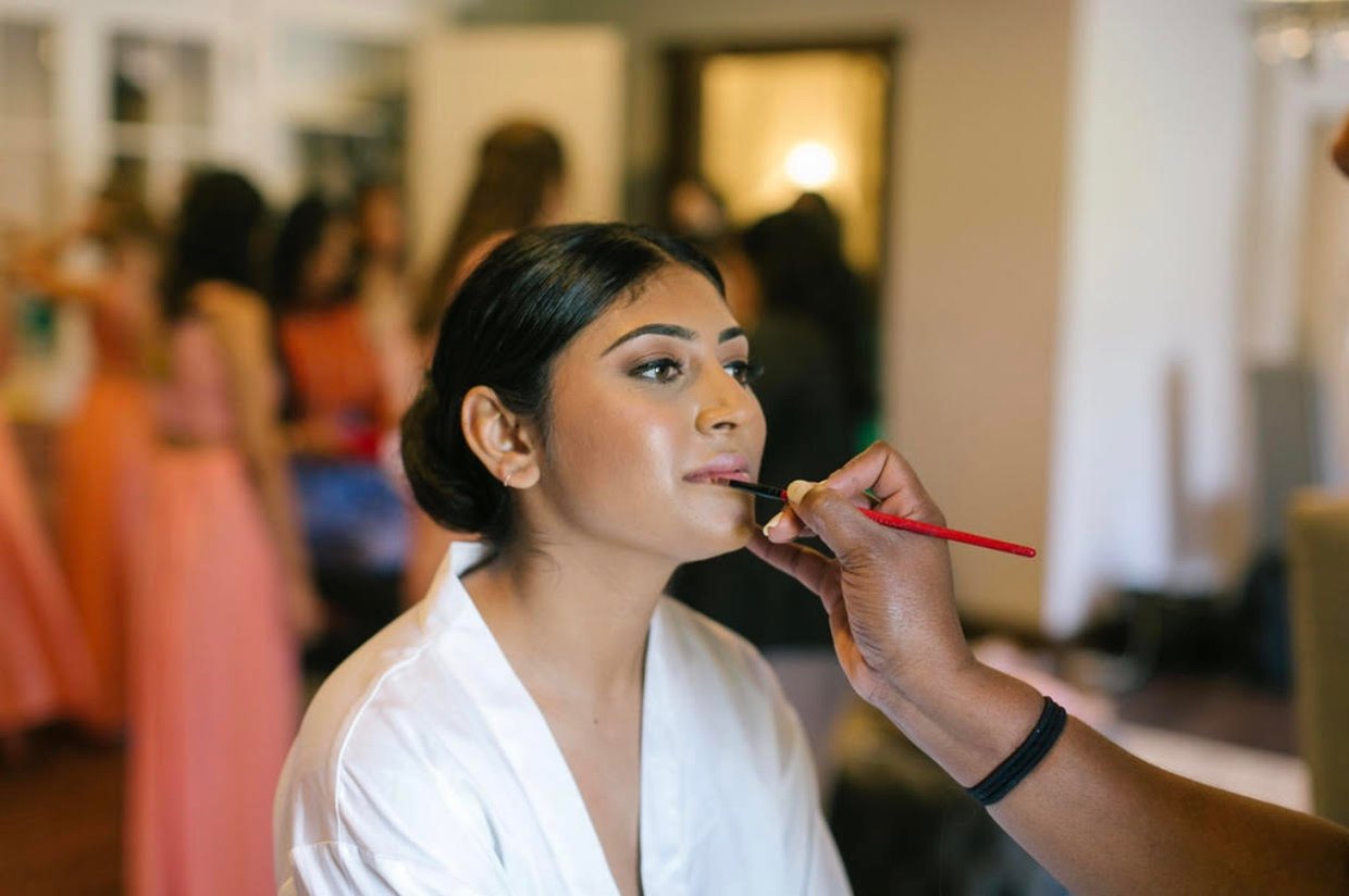 RALEIGH MAKEUP ARTIST HAIR STYLIST BEST INTERNATIONAL GLOBAL PUBLISHED FIVE STAR BRIDAL BTS BEHIND THE SCENES TRAVEL EXCLUSIVE PRIVATE PERSONAL PROFESSIONAL COMMERCIAL BUSINESS HEADSHOTS FASHION MAKEUP ARTIST 