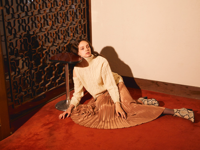 Loungedress AW19
Photo: Yuki Kumagai 
Stylist: Chiaki Utsunomiya 
Hair: Miho Emori 
Makeup: Yosuke Nakajima.
Direction: Yukio Sugaya