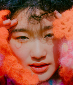 Model: Tamago Kusaka 
Photo: Yoshitake Hamanaka 
Styling: Maki Maruko 
Makeup&amp;amp;amp;amp;amp;Hair: YosukeNakajima.
