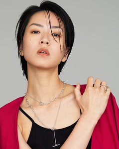 Atur_accessory
Model: Saya Honno (@tomorrow_tokyo)
Photo: YOSHITAKA
@dukaphoto
Makeup&amp;amp;amp;amp;amp;amp;amp;amp;Hair: Yosuke Nakajima.​