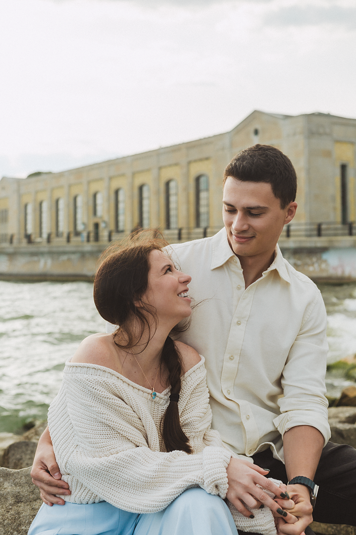 Couple session, couple photoshoot, couple photography, engagement session, engagement photographer, elopement photographer, Toronto engagement photographer