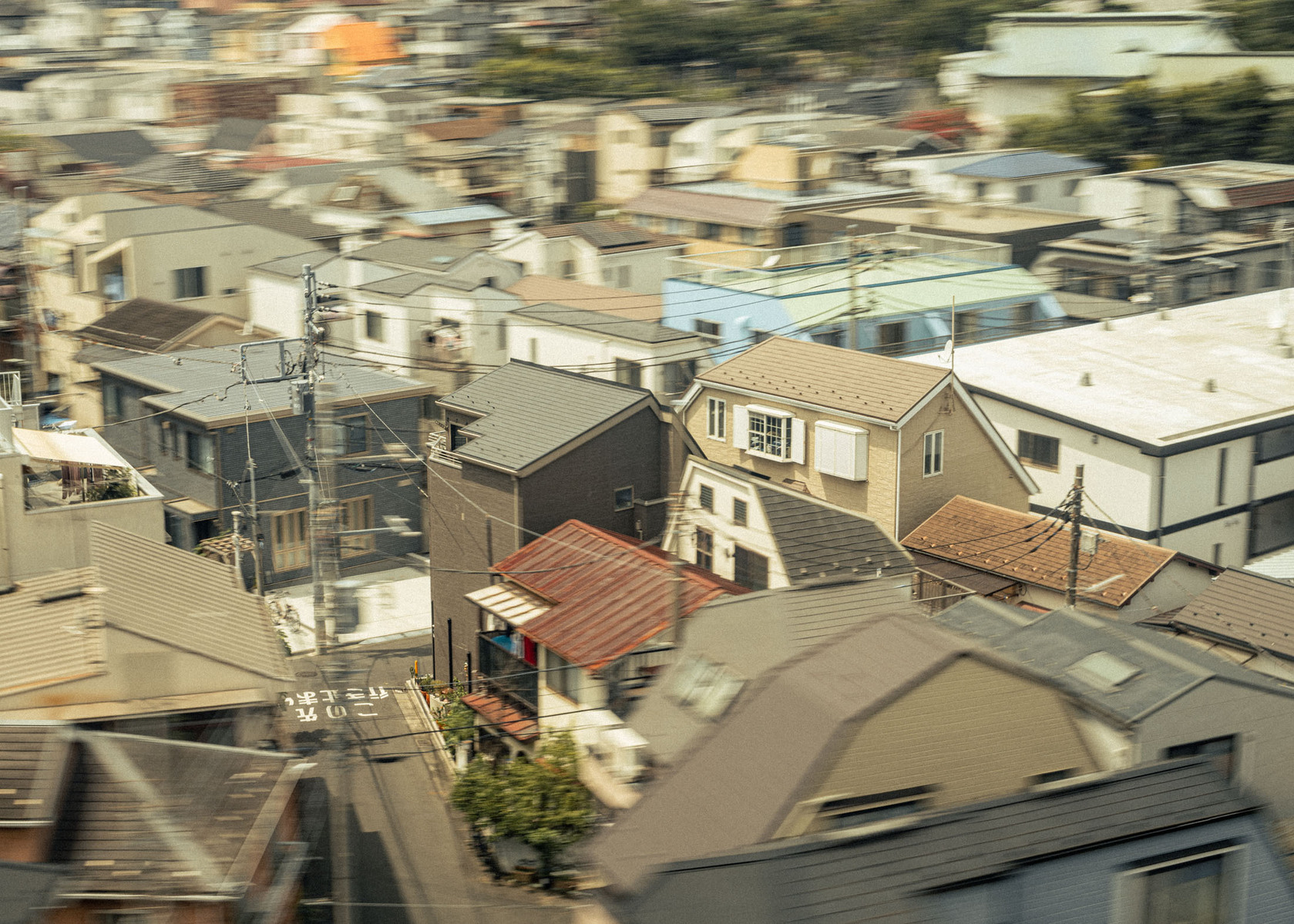 Vue depuis le Shinkansen à 300km/h. Essai photographique de Romain Philippon