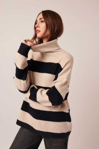 Line Fall Collection 